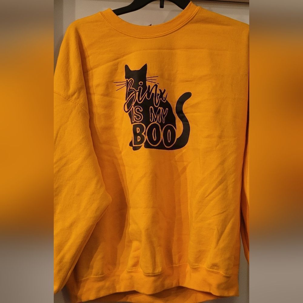 Binx Hocus Pocus Unisex Crewneck